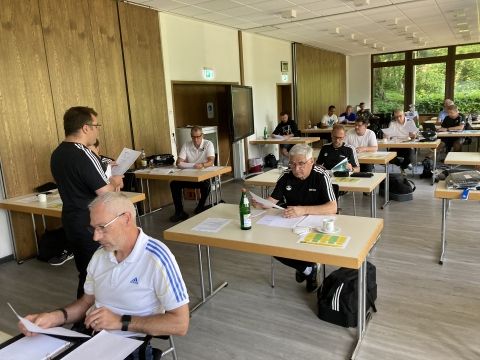 DFB-Kindertrainerausbildung