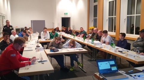 Neulingslehrgang für Schiedsrichter*innen
