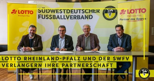 v.l.n.r.: Dirk Martin (Lotto RLP), Jürgen Häfner (Lotto RLP), Dr. Hans-Dieter Drewitz (SWFV) und Michael Monath (SWFV)
