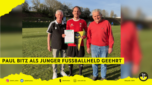 Palu Bitz in der Bildmitte bei der Ehrung durch Andreas Gödtel (Kreisehrenamtsbeauftragter KL-Donnersberg - links) und Udo Schöneberger (Kreisehrenamtsvorsitzender KL-Donnersberg - rechts). Paul Bitz junger Fußballheld