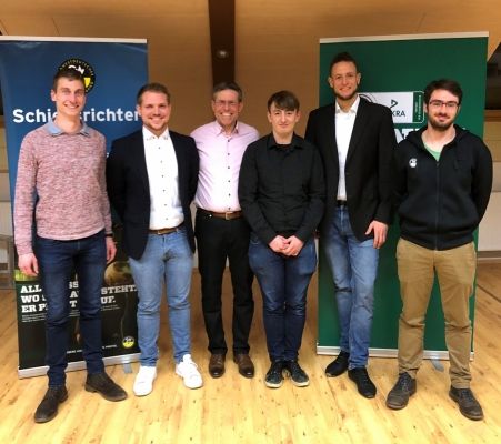 Der neue Kreis-Schiedsrichter-Ausschuss Rhein-Mittelhaardt: Jochen Julino, Julian Kuhn, Frank Roß, Stephan Rüdiger, Carsten Gassmann und Marcel Laque (von links). Kreisschiedsrichter-Ausschuss Rhein-Mittelhaardt