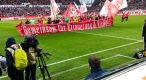 Gemeinsam für Erinnerung und Vielfalt - Ente Bagdad und Mainz 05 beim Spiel gegen FC Bayern München Ente Bagdad