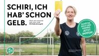 Schiri ich hab schon gelb