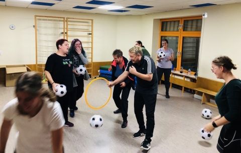 Kita-Fortbildung „Spielen – Erfahren – Erleben“ in Haßloch Kita-Fortbildung „Spielen – Erfahren – Erleben“ in Haßloch