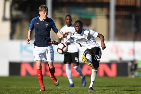 Spieler 1. FSV Mainz 05 Matondo-Merveille Papela